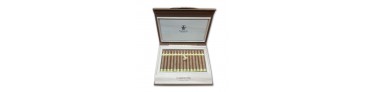 Trinidad Robusto Extra Travel Humidor Collector